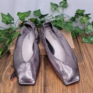 Jeffrey Campbell. Shimmering Silver Loafers. Size 8. Beautiful!